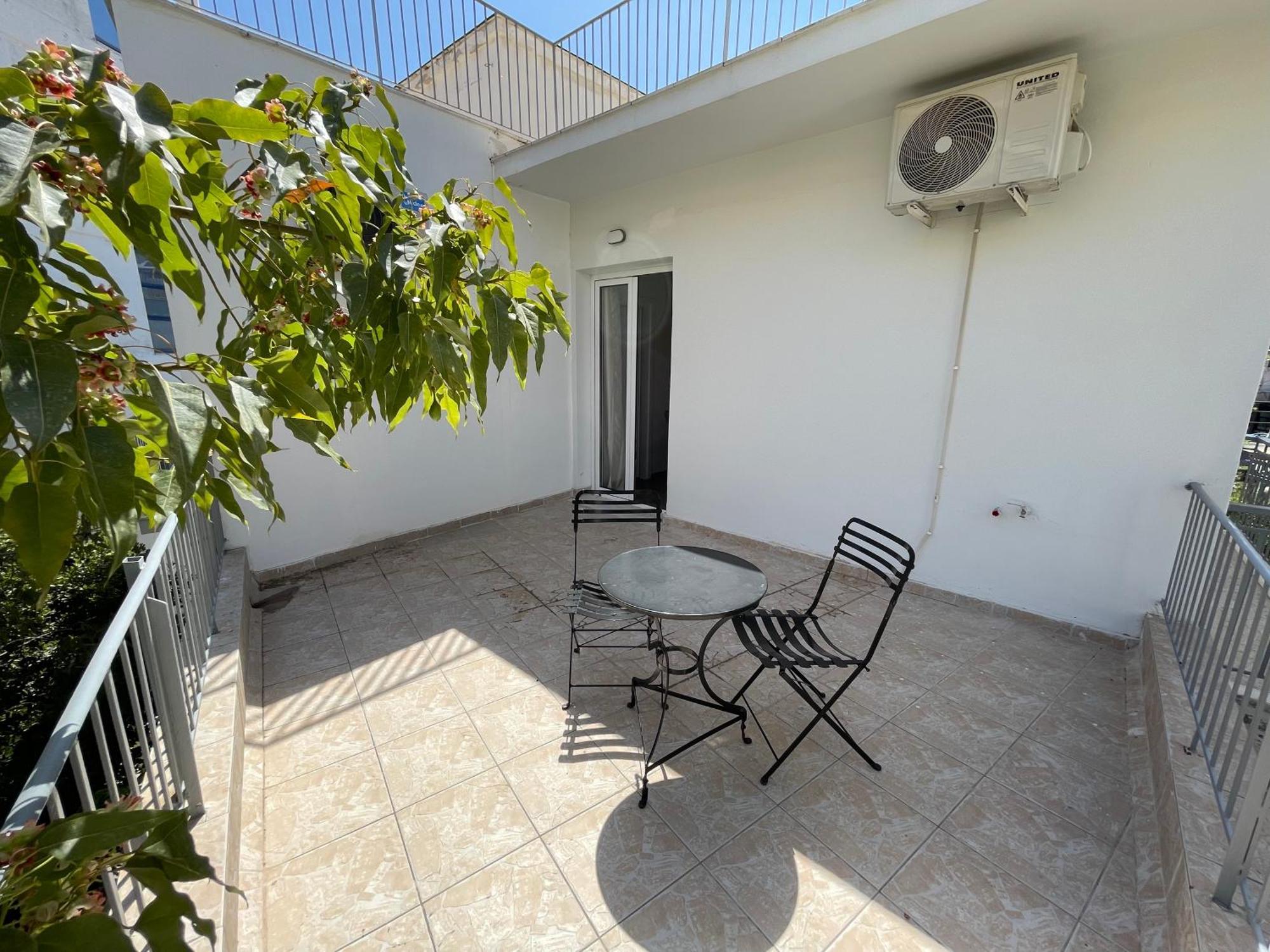 Athenean Bnb Seaside Serenity Steps From The Riviera Exterior foto